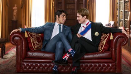 Đỏ, trắng & xanh hoàng gia – Red, White & Royal Blue